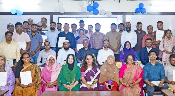 কুয়েটে আইডিএম এ নবীন বরণ ও বিদায় সংবর্ধনা